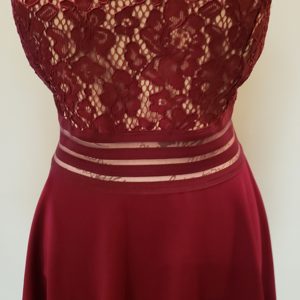 NWT Wine/Burgandy Formal Dress Jrs large/Ladies M - Picture 6 of 8